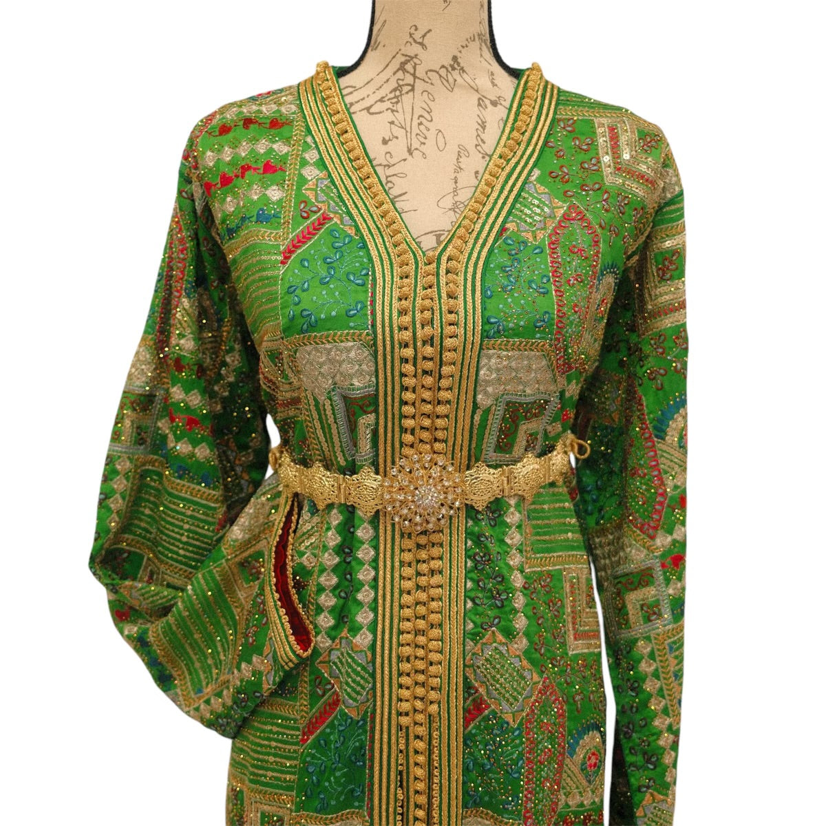 Regal Green Paisley Takchita with Intricate Gold Embroidery and Satin Details